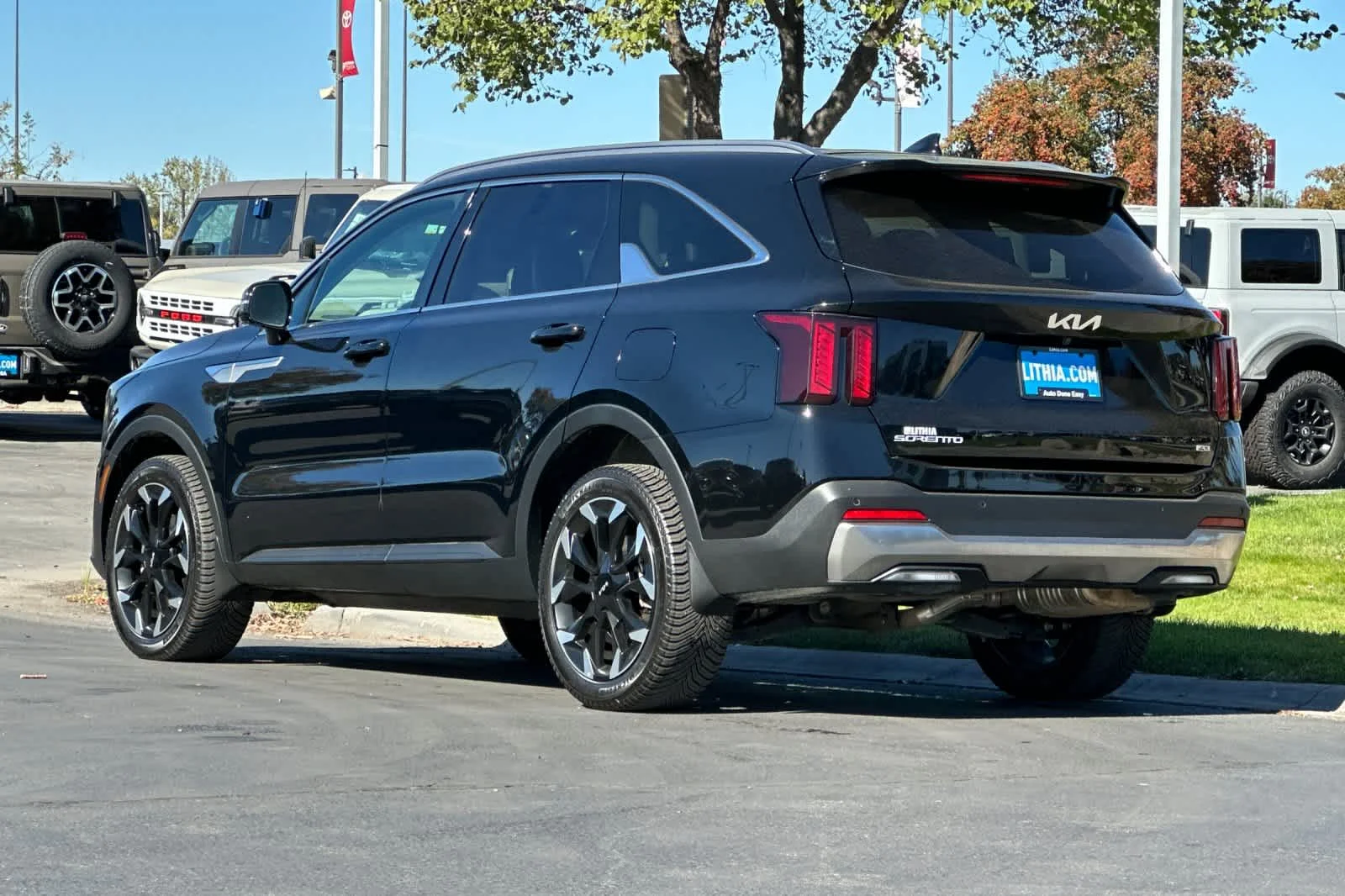 Certified Used 2025 Black Kia EX image 6