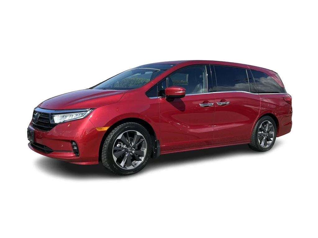 Used 2022 Radiant Red Metallic II Honda Touring No Accident History   Local BC   Clean Tit image 7
