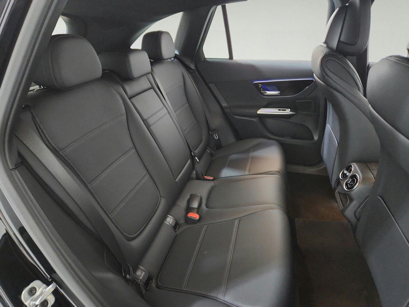 Certified Used 2026 Black Mercedes-Benz GLC 300 image 21