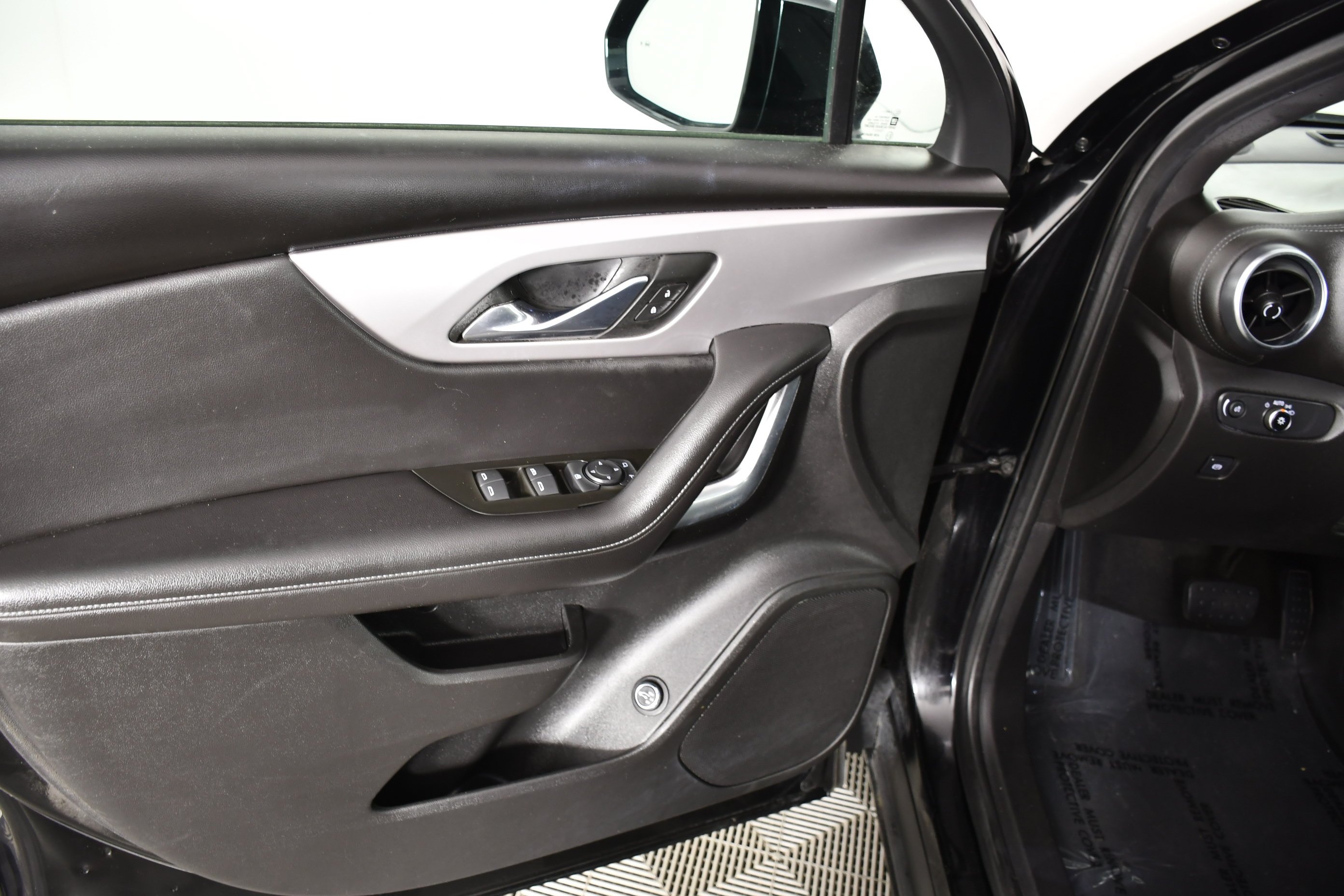 Used 2021 Black Chevrolet LT image 33