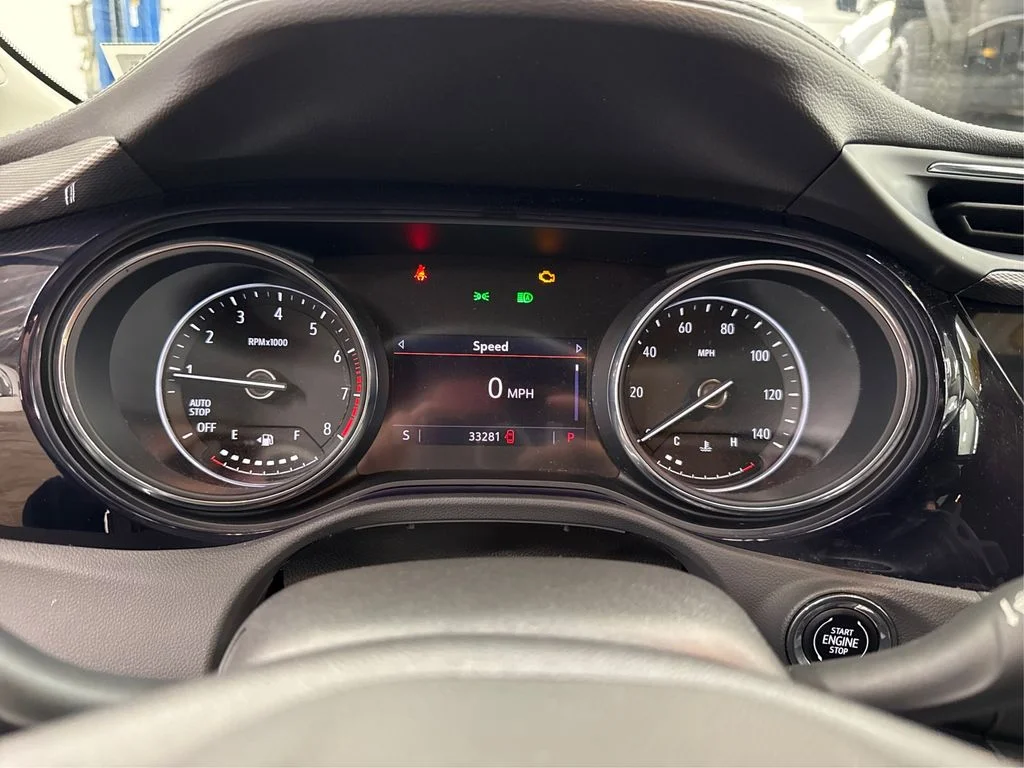 Used 2022 Red Buick Preferred image 22