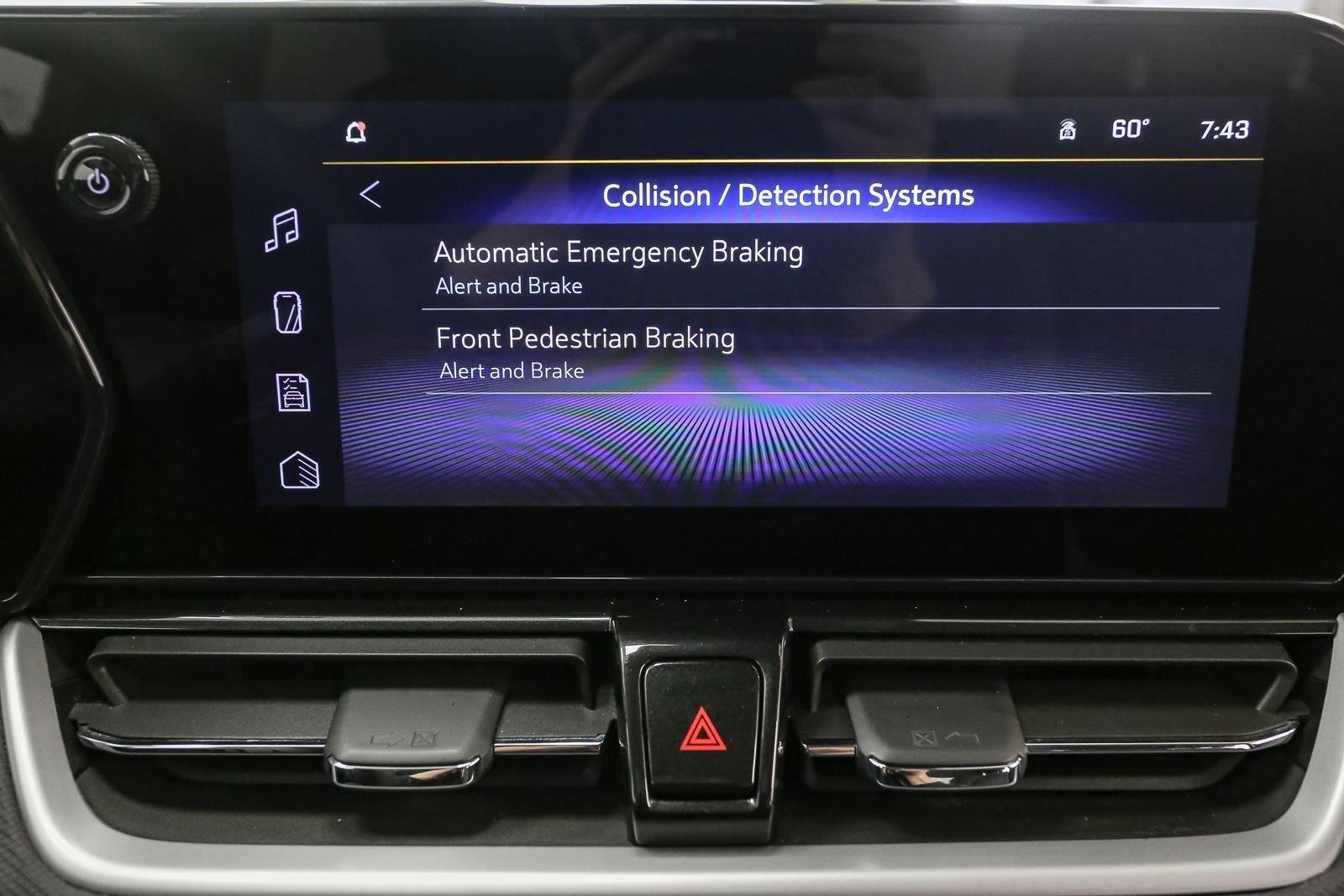 Used 2024 Summit White Chevrolet LT image 24