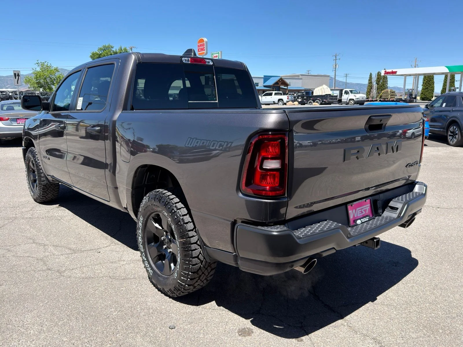 New 2026 Granite Crystal Metallic Clear-Coat Exterior Paint RAM Warlock image 10