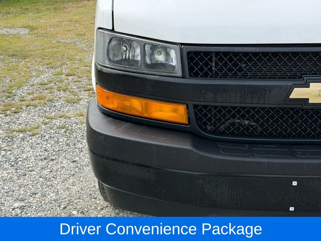 Used 2022 White Chevrolet Work Van image 12