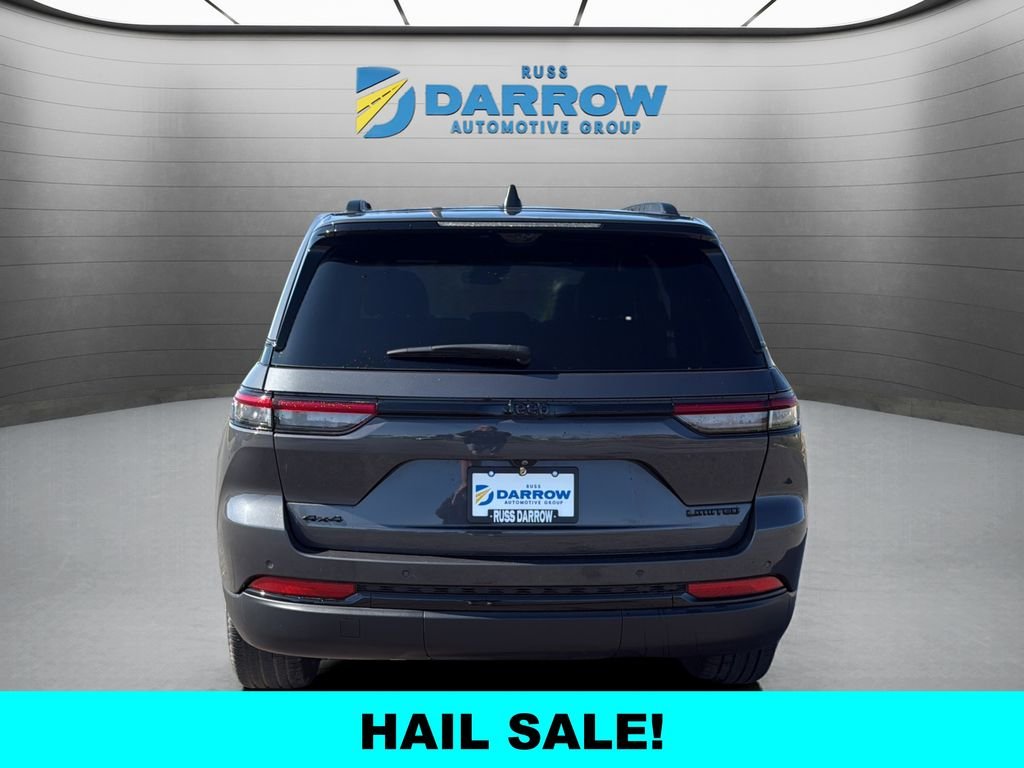 Used 2024 Gray Jeep Limited image 4