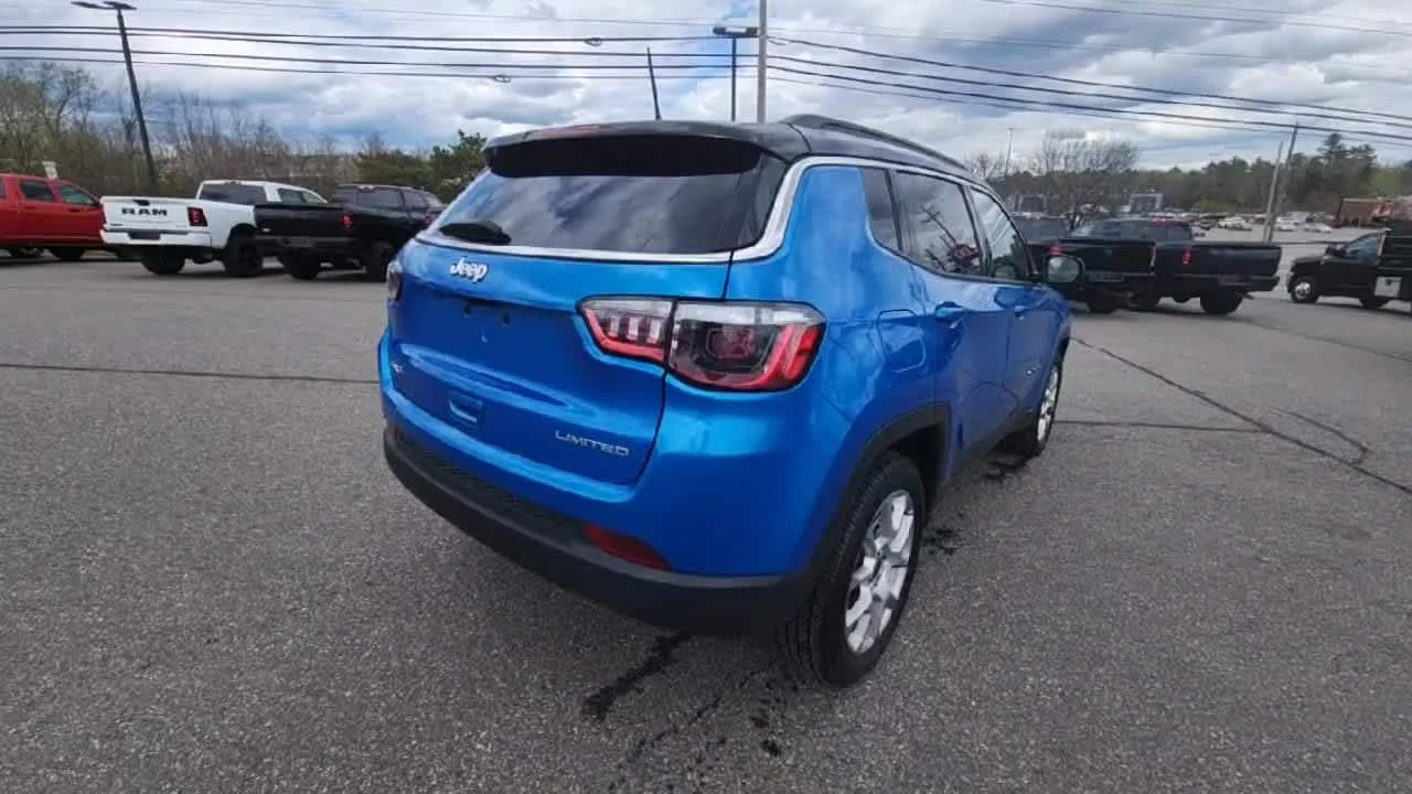 2025 Jeep Compass Limited - Photo 9