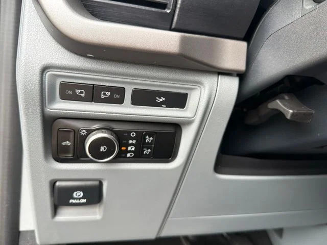 Used 2024 Black Ford XLT image 29