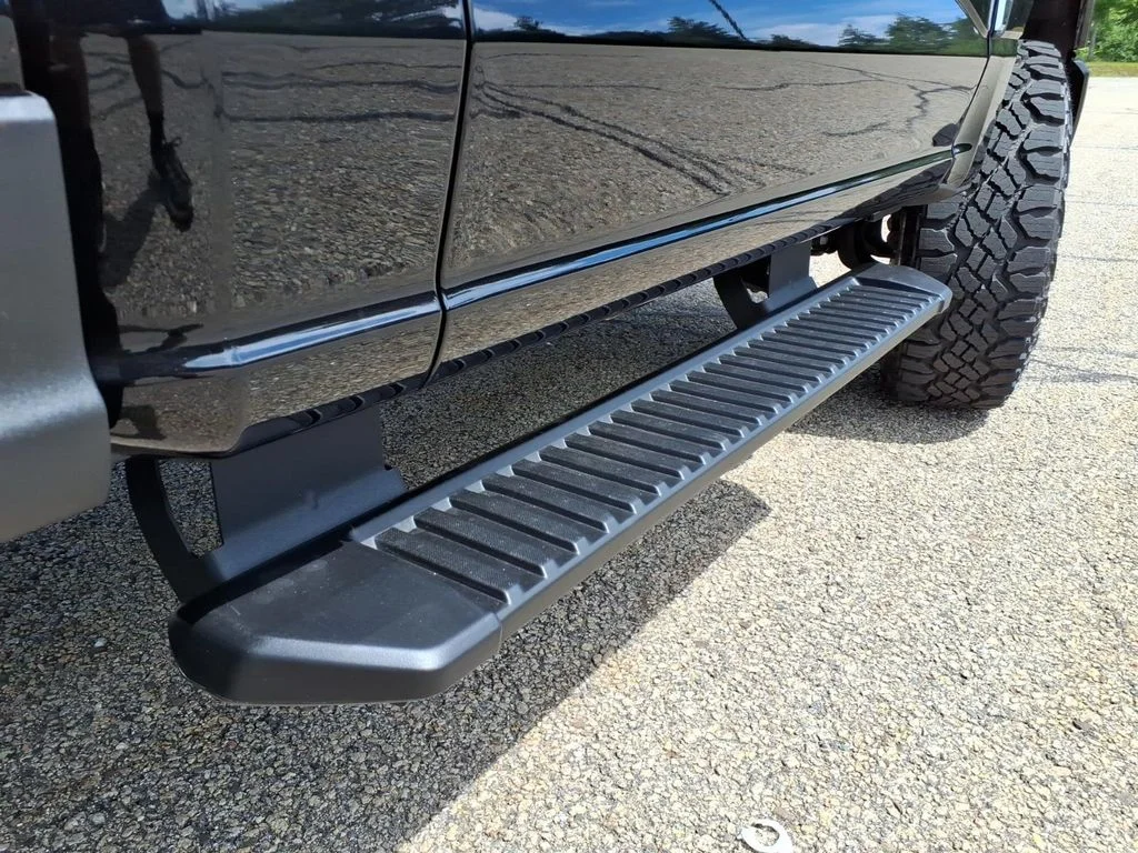 New 2026 Agate Black Metallic Ford XL image 9