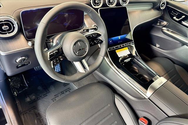 New 2026 Black Mercedes-Benz GLC 300 image 39