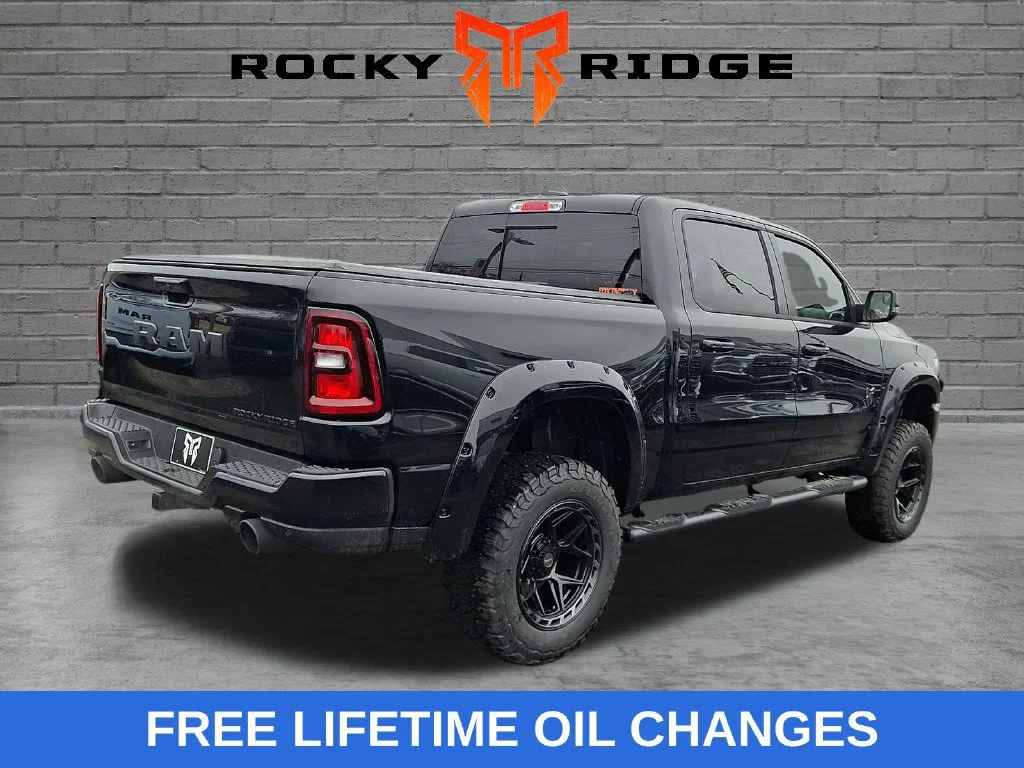 New 2026 Diamond Black Crystal Pearl-Coat Exterior Paint RAM Big Horn image 8