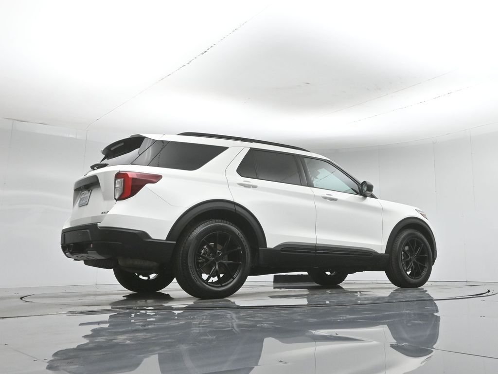 Used 2022 White Ford Timberline image 53
