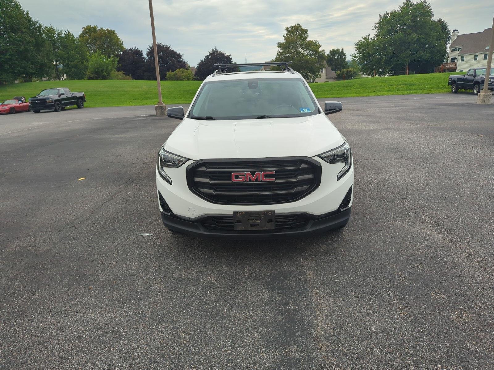 Used 2020 Summit White GMC SLT image 2
