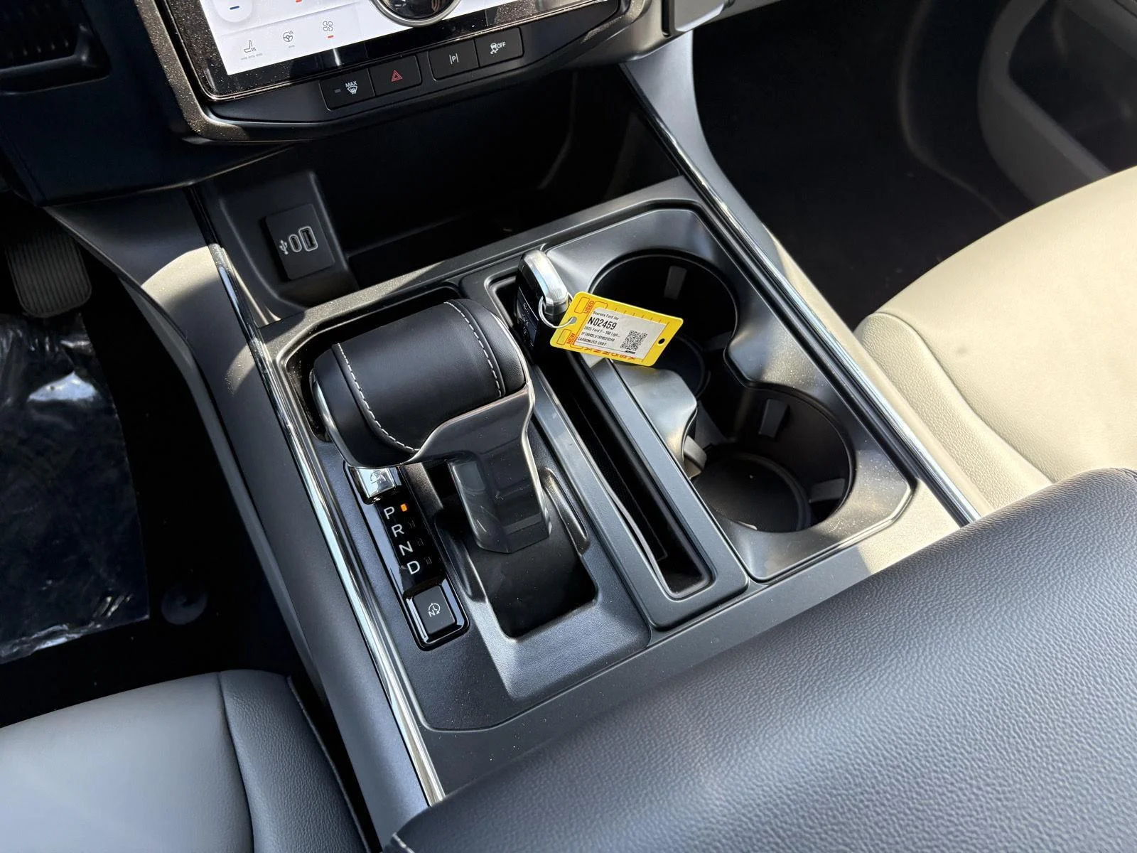 2025 Ford F-150 Lightning Flash - Photo 18