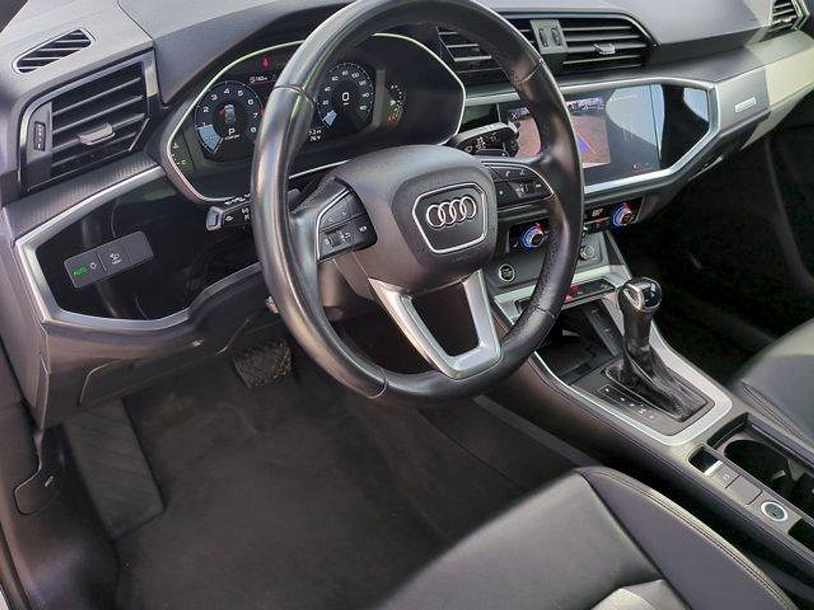 2024 Audi Q3 S Line Premium - Photo 10