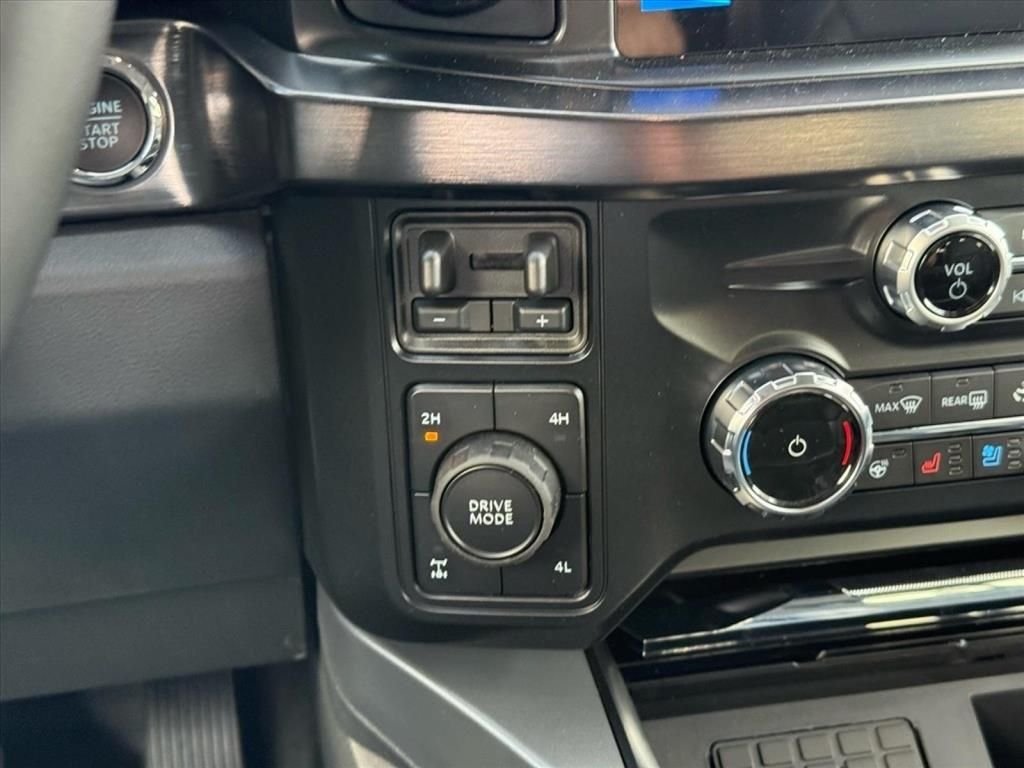 New 2026 Carbonized Gray Metallic Ford F-250® Lariat® image 14