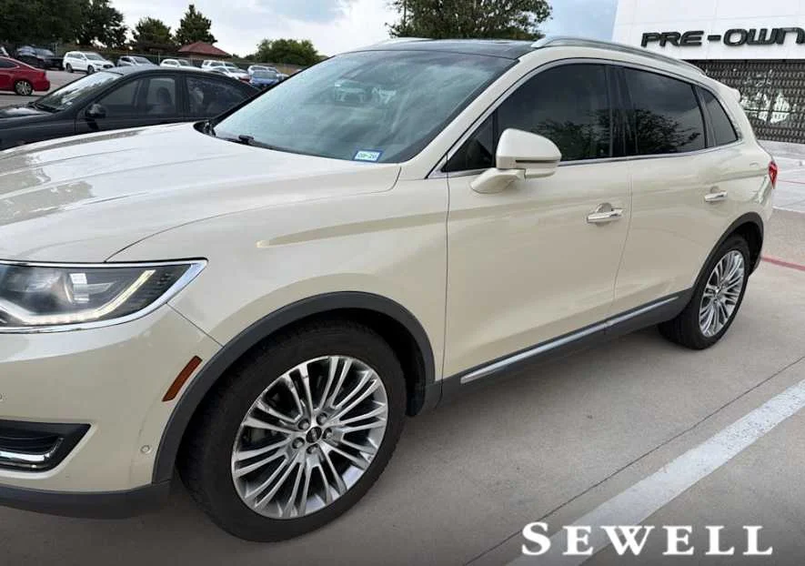2018 Lincoln MKX Reserve FWD's photo