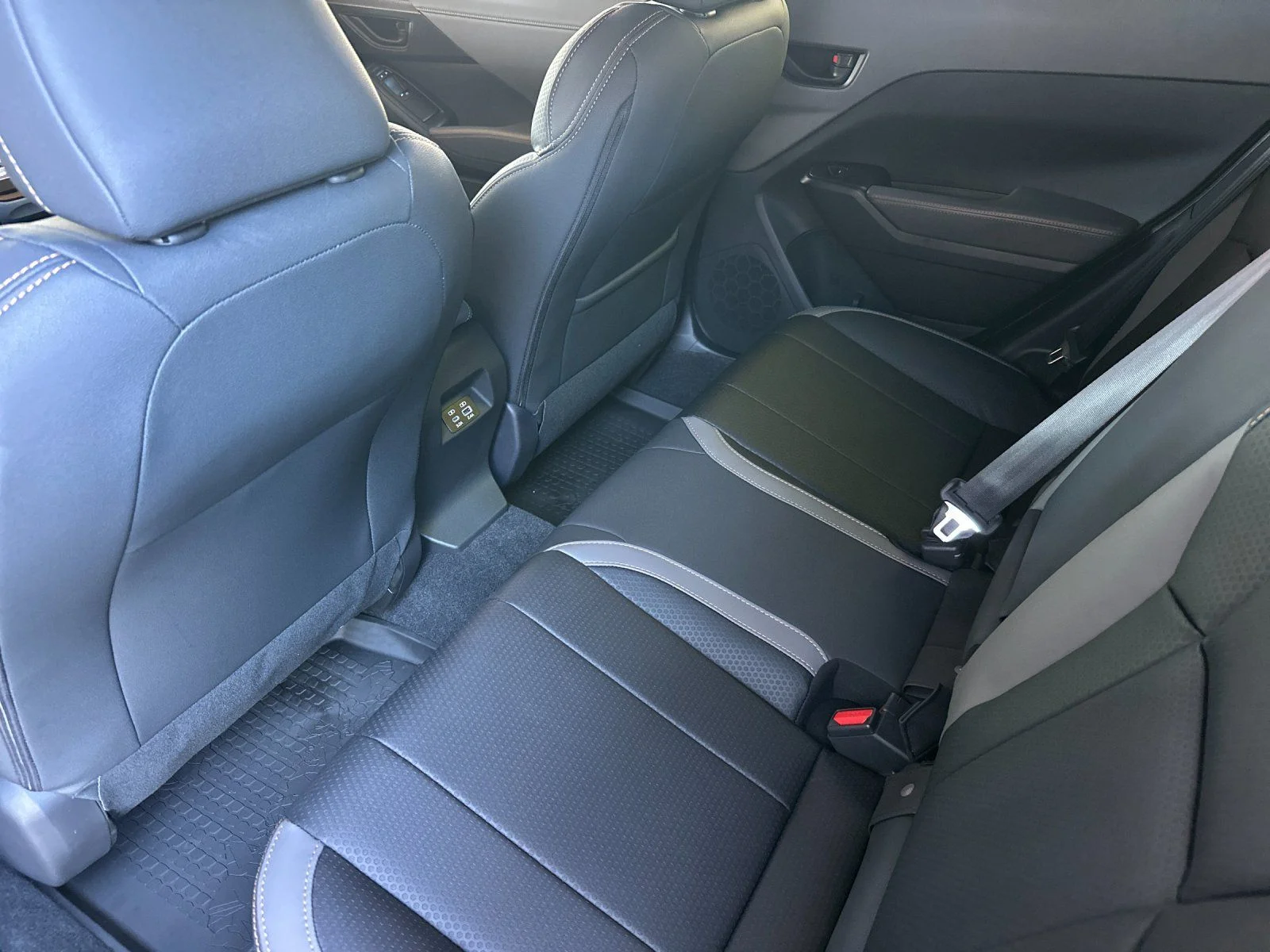 New 2026 MAGNETITE GRAY PEARL Subaru Wilderness image 12