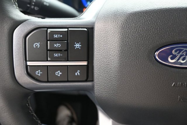 New 2026 Agate Black Metallic Ford XLT image 15