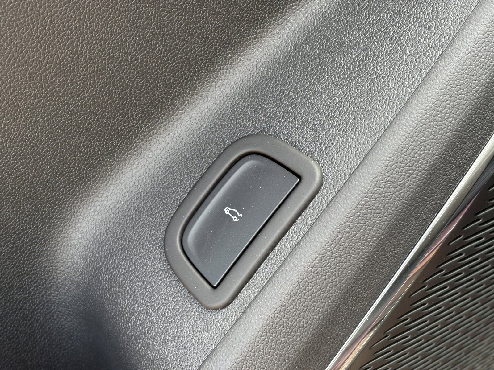 2026 GMC Acadia Elevation - Photo 23