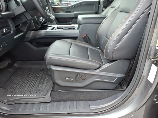 Used 2025 Gray Ford Lariat image 17