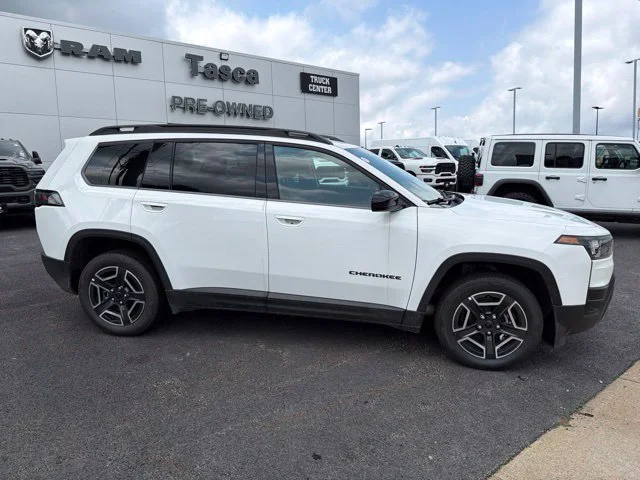 New 2026 White Jeep Laredo image 2