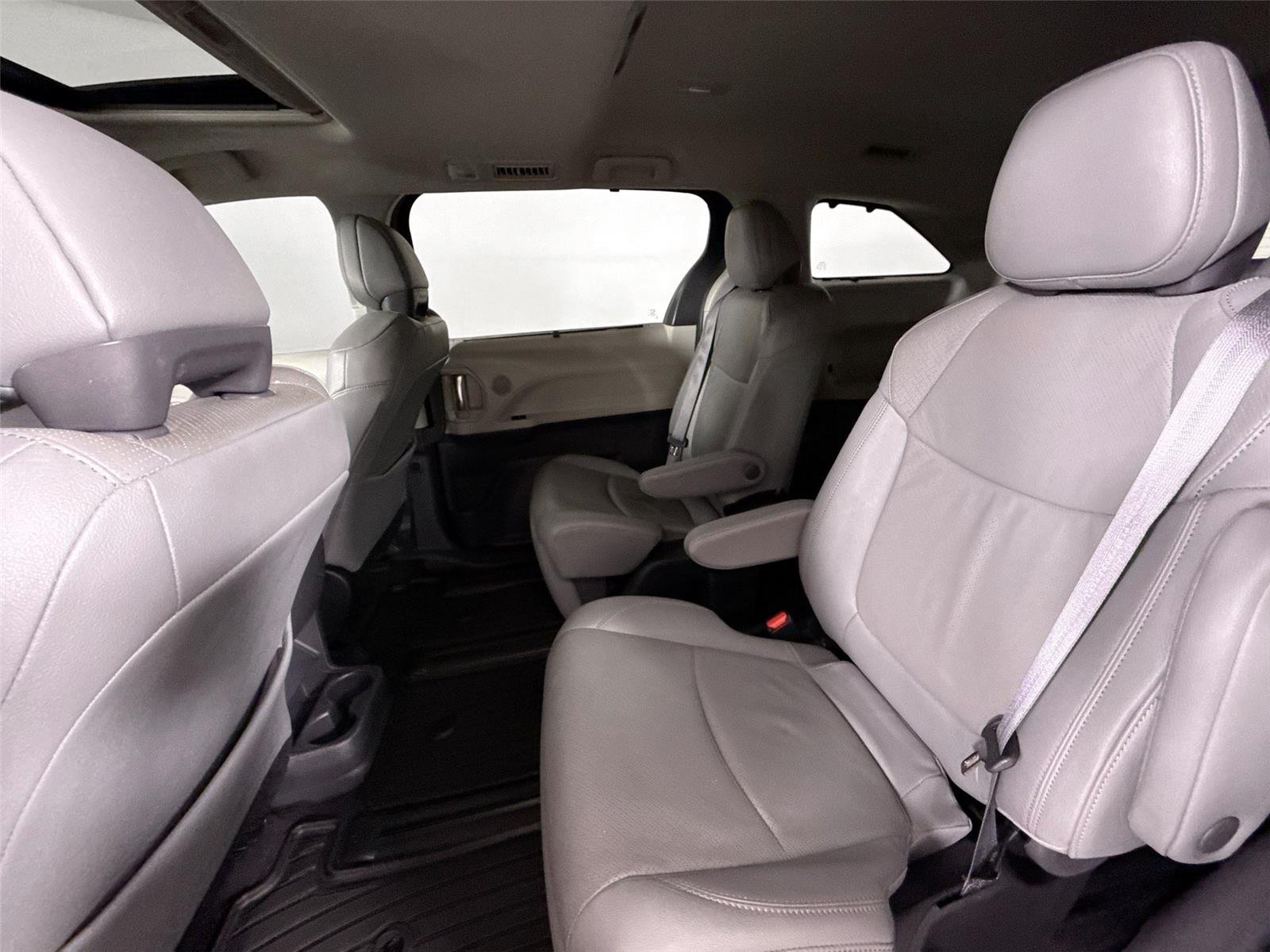 Used 2023 Ruby Flare Pearl Toyota Limited 7-Passenger image 35