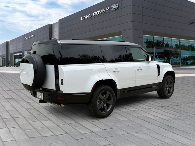 New 2026 Fuji White Land Rover X-Dynamic SE image 5