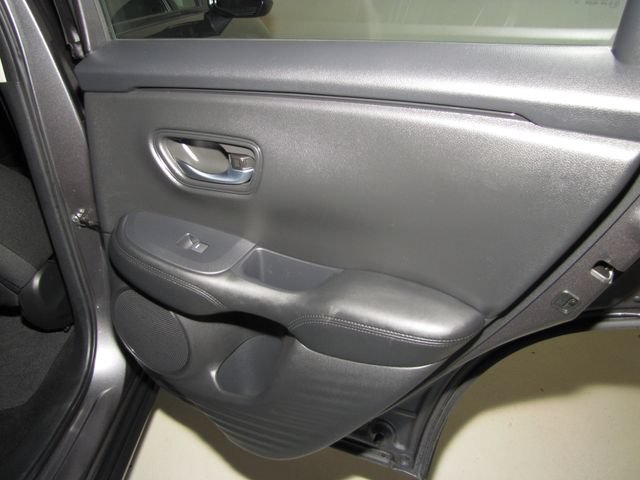 Certified Used 2025 Modern Steel Metallic Honda LX image 17