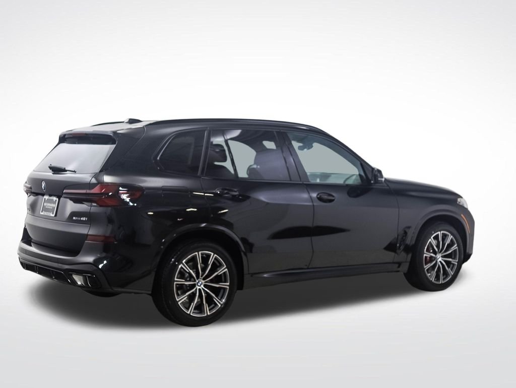 New 2026 Black Sapphire Metallic BMW xDrive40i image 5