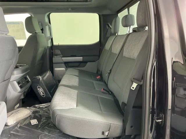 New 2026 Agate Black Ford XLT image 31