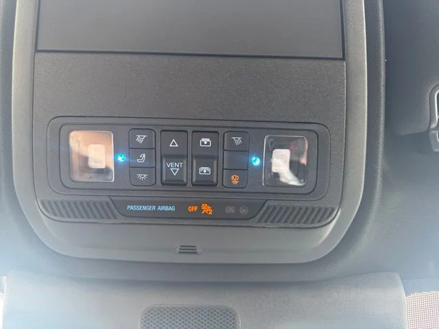 New 2027 Gray Ford Platinum image 30