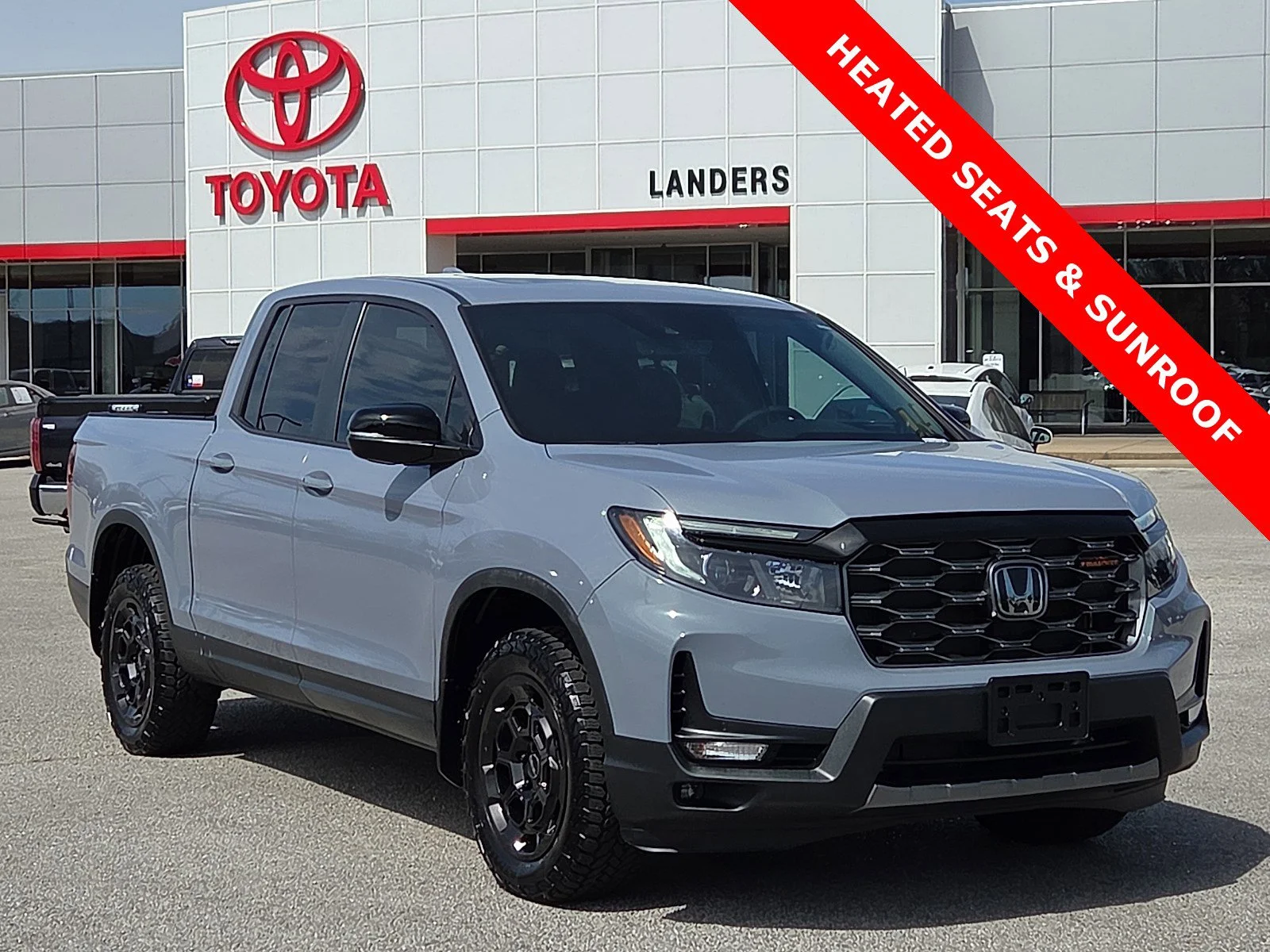 2025 Honda Ridgeline TrailSport+'s photo
