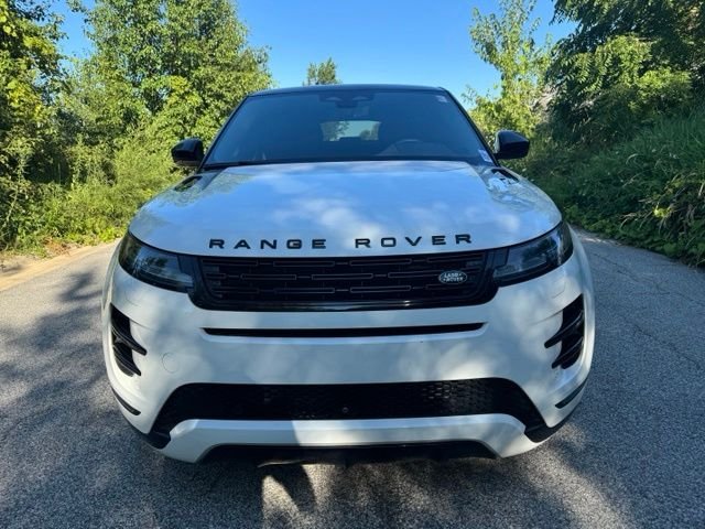 Certified Used 2024 Fuji White Land Rover Dynamic image 2