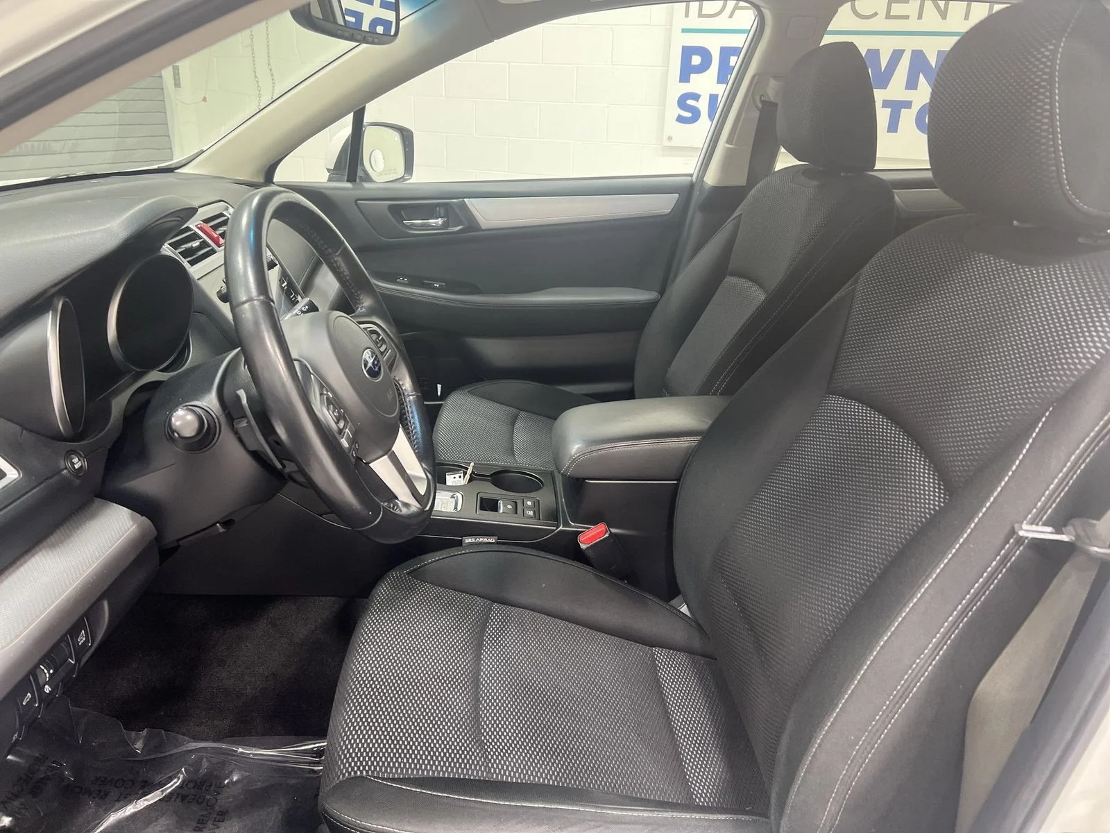 2015 Subaru Outback Premium - Photo 11