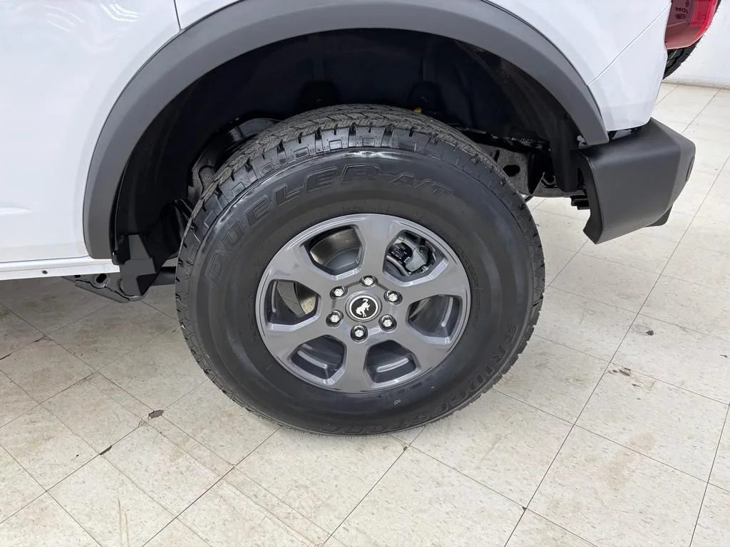 New 2025 Oxford White Ford Big Bend® image 27