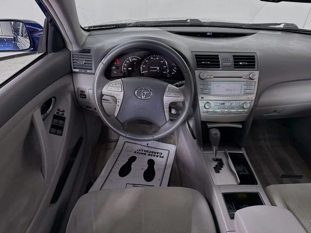 Used 2007 Blue Ribbon Metallic Toyota Hybrid image 21