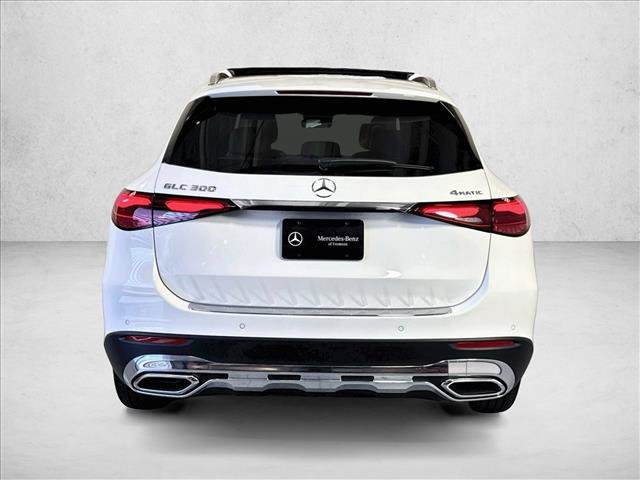 New 2026 Polar White Mercedes-Benz GLC 300 image 36