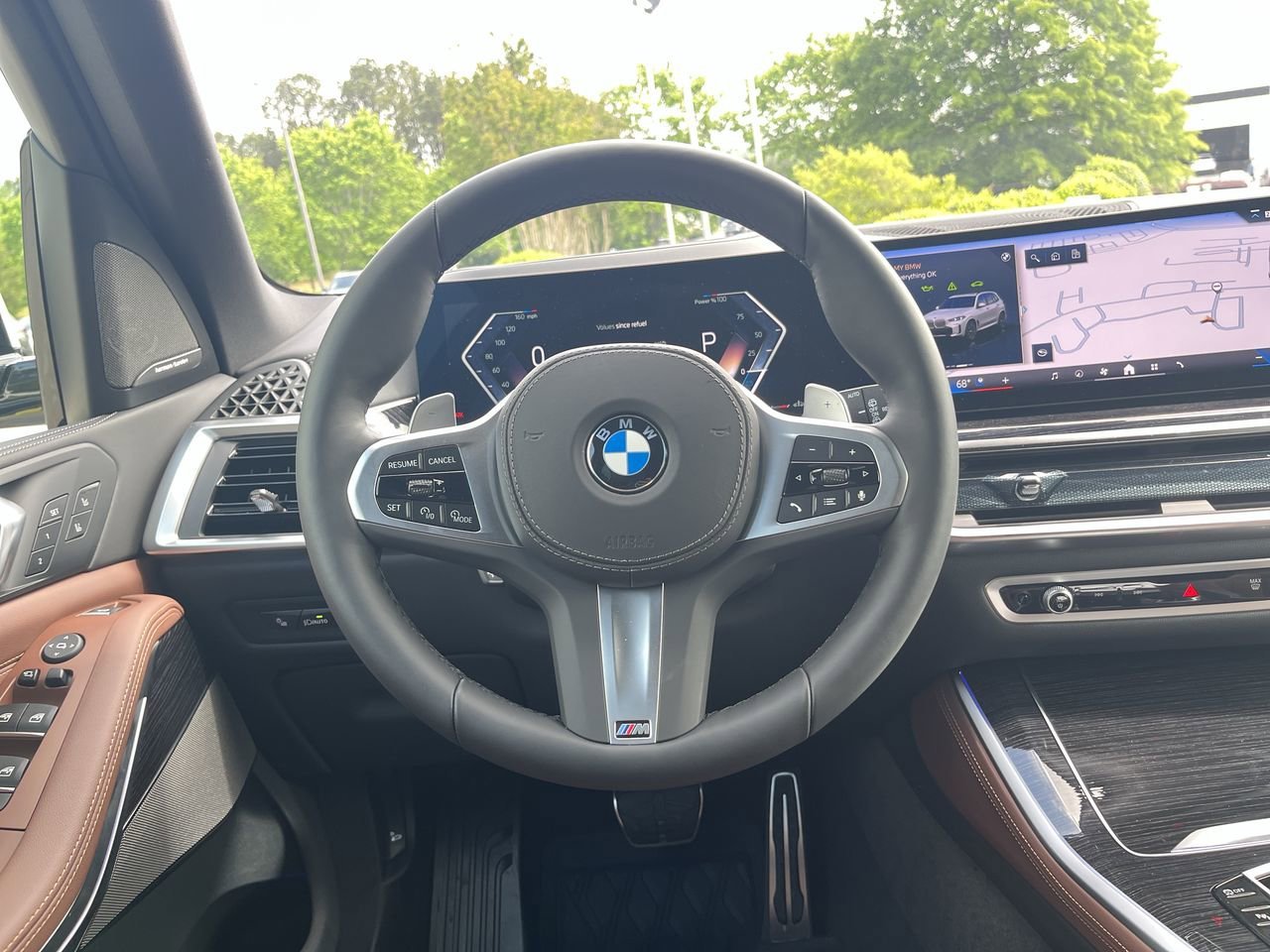 New 2026 Mineral White Metallic BMW xDrive40i image 21