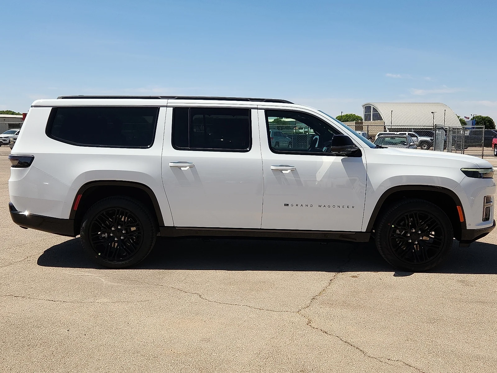 New 2026 Bright White Clear-Coat  Paint Jeep L LIMITED RESERVE 4X4 image 5