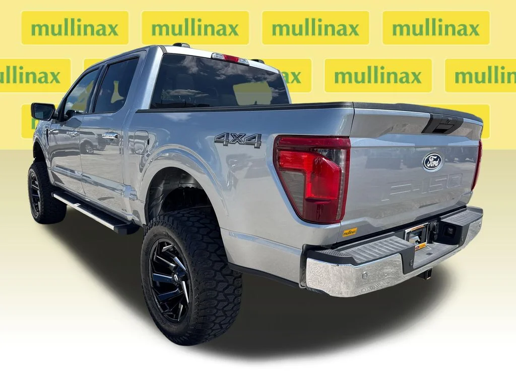 Used 2025 Silver Ford XLT w/ LIFTKIT image 8