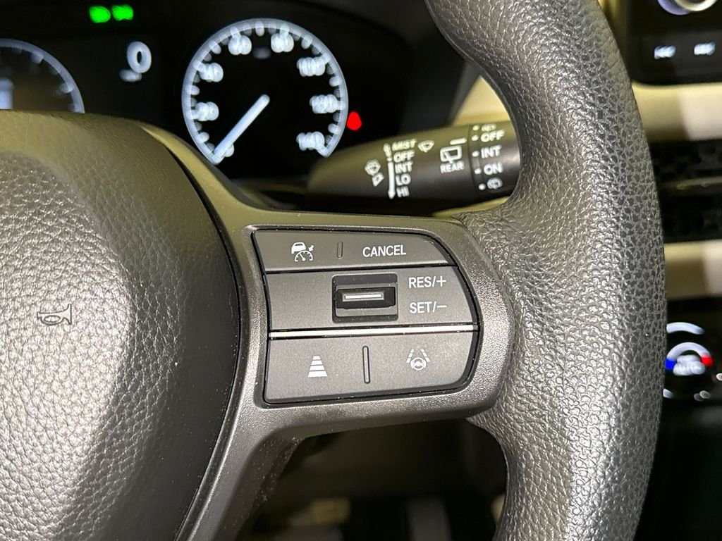 Certified Used 2025 Nordic Forest Pearl Honda LX image 30