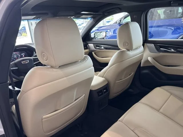Certified Used 2023 Crystal White Tricoat Cadillac Premium Luxury image 28
