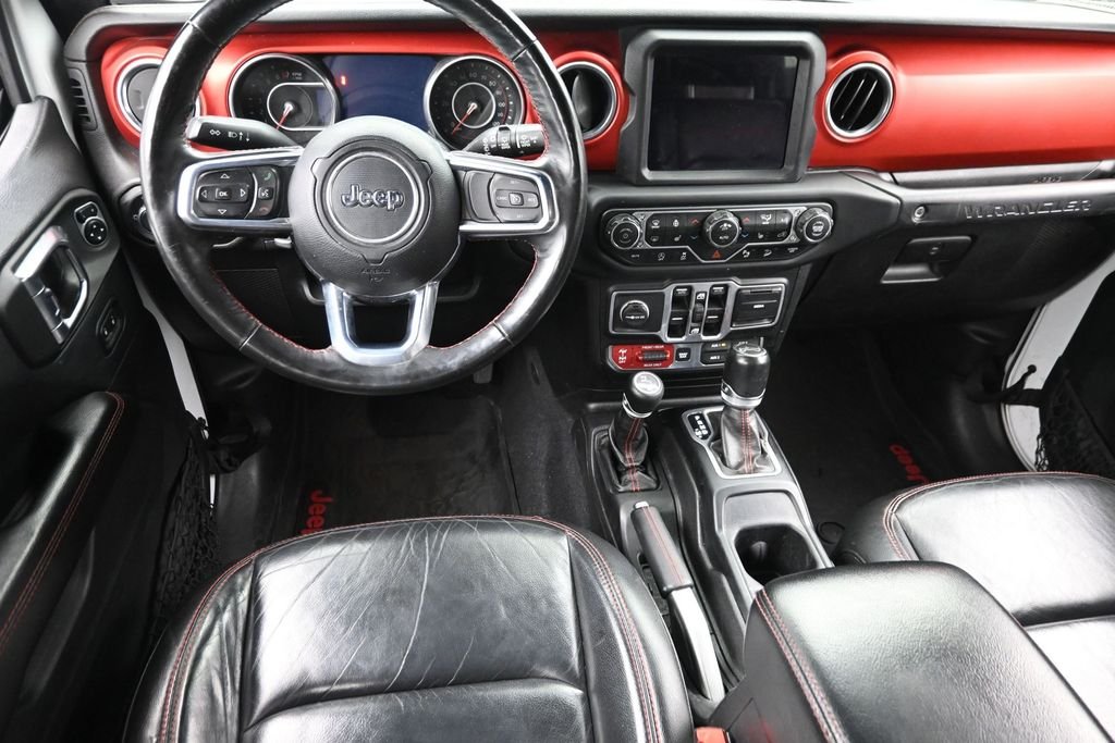Used 2018 White Jeep Unlimited Rubicon image 14