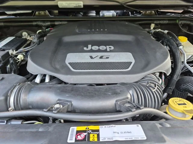 Used 2016 Gray Jeep Sport image 25