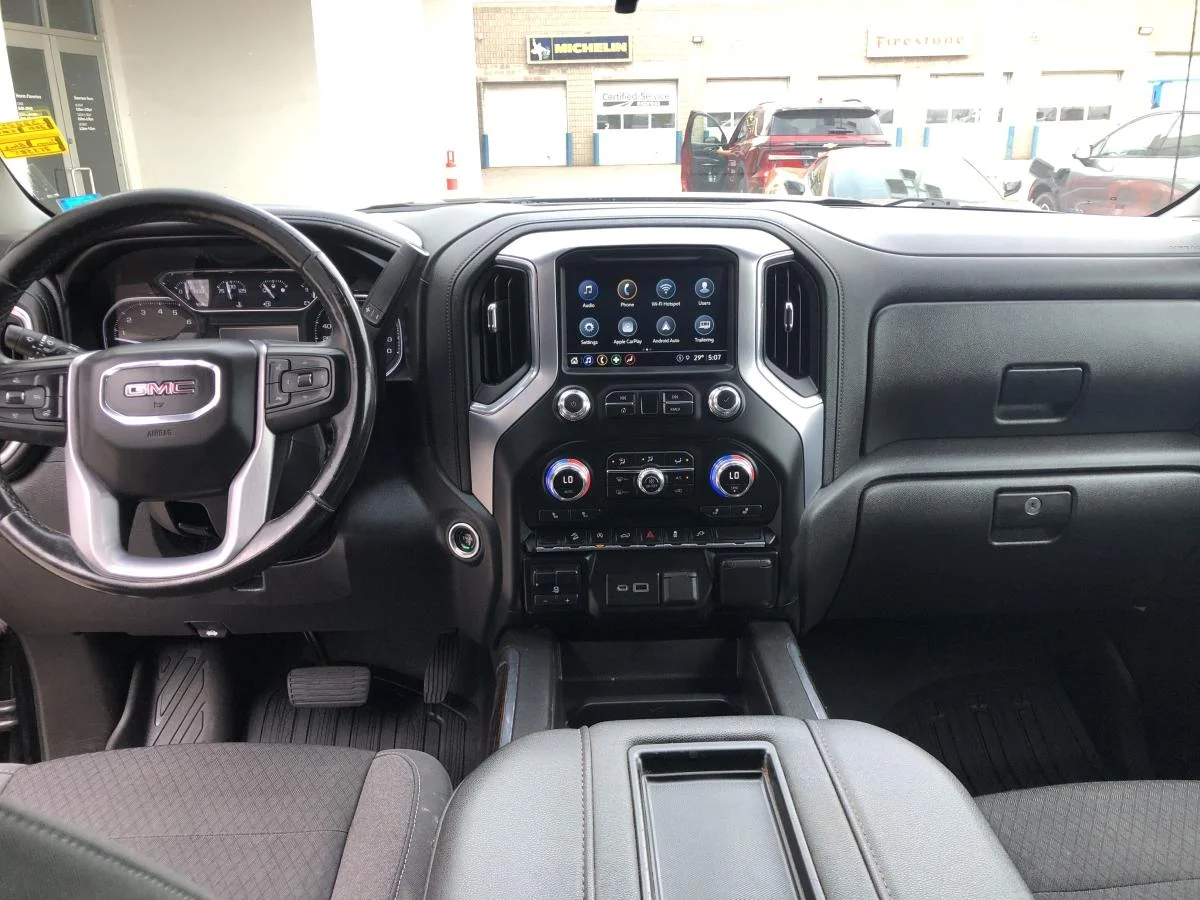 Used 2021 Black GMC 4WD Crew Cab 147" Elevation image 15