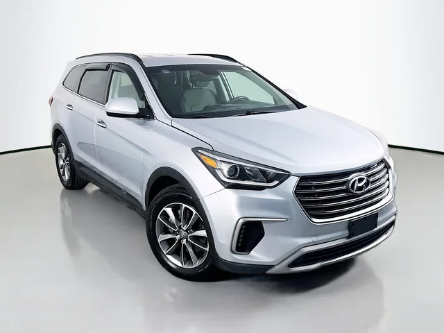 2018 Hyundai Santa Fe SE