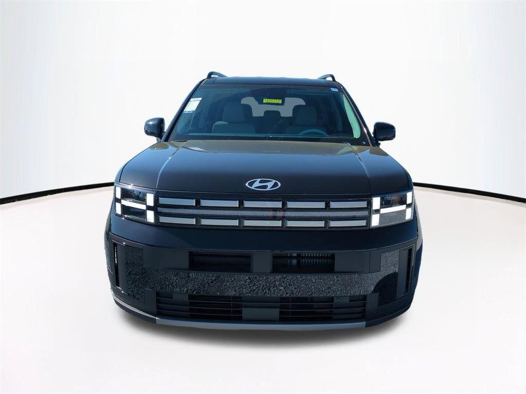 New 2026 Black Hyundai SEL image 3
