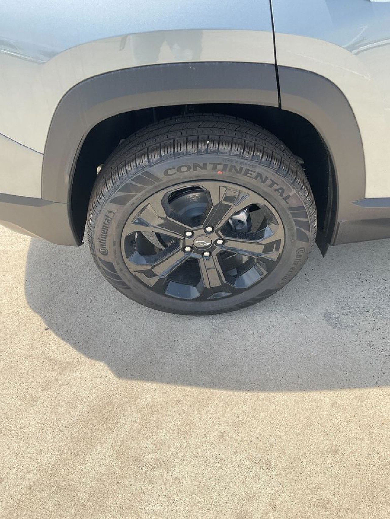 New 2026 Sterling Gray Metallic Chevrolet LT image 6