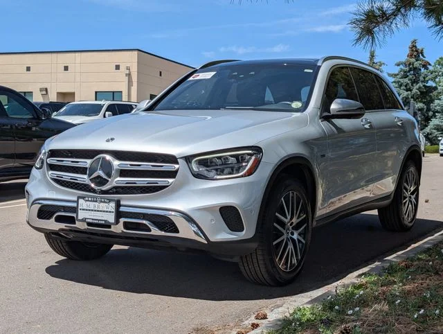 Used 2020 Iridium Silver Metallic Mercedes-Benz GLC 350e image 5