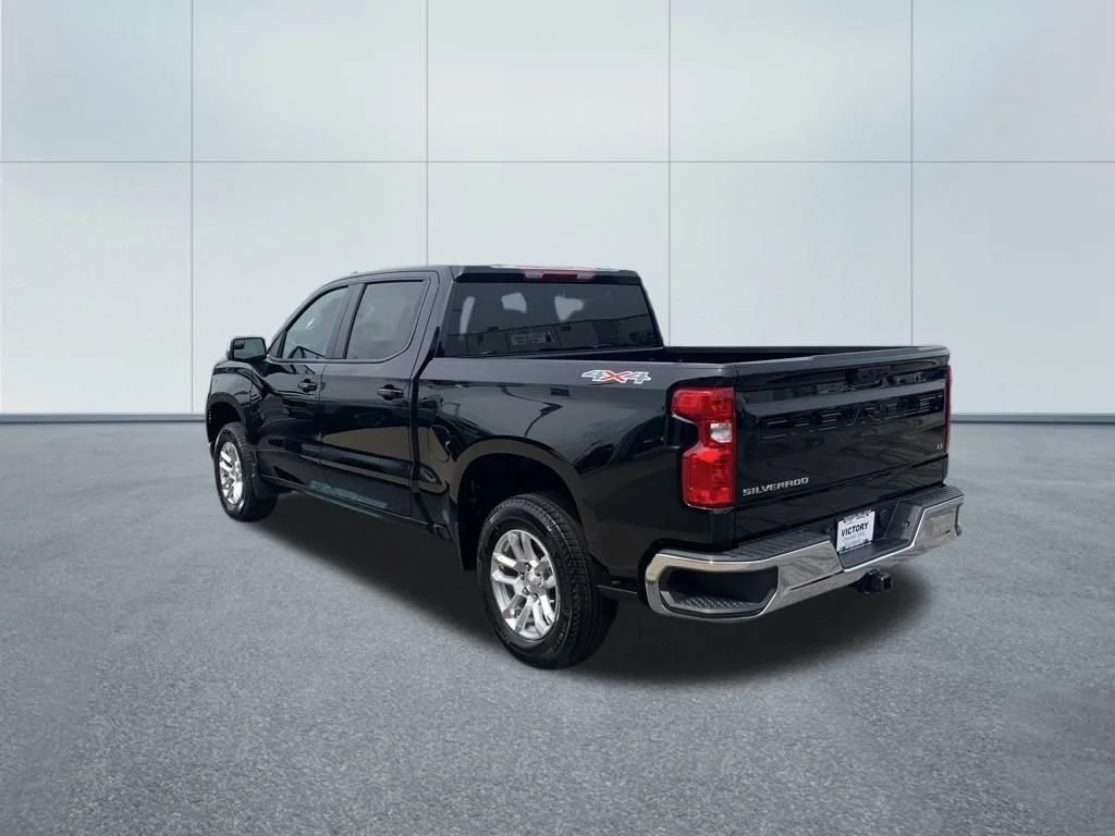 2025 Chevrolet Silverado 1500 LT - Photo 6